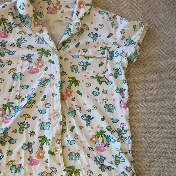 Roller Rabbit Pajama Set - Picture 5 of 6